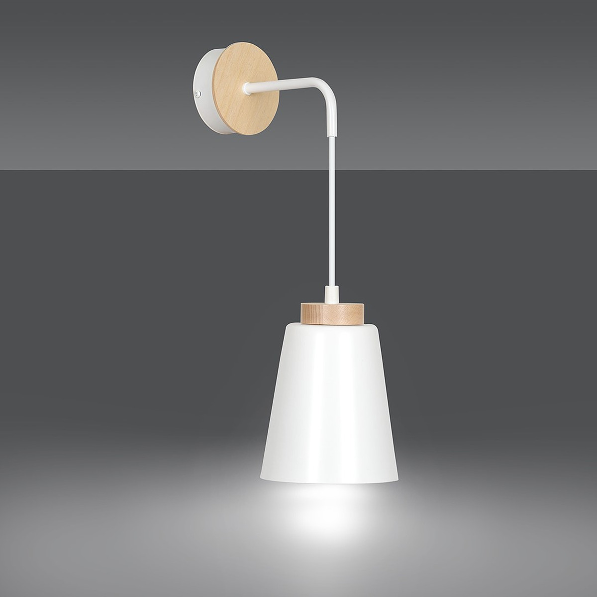 Lampada da parete Bolero in acciaio bianco opaco e legno