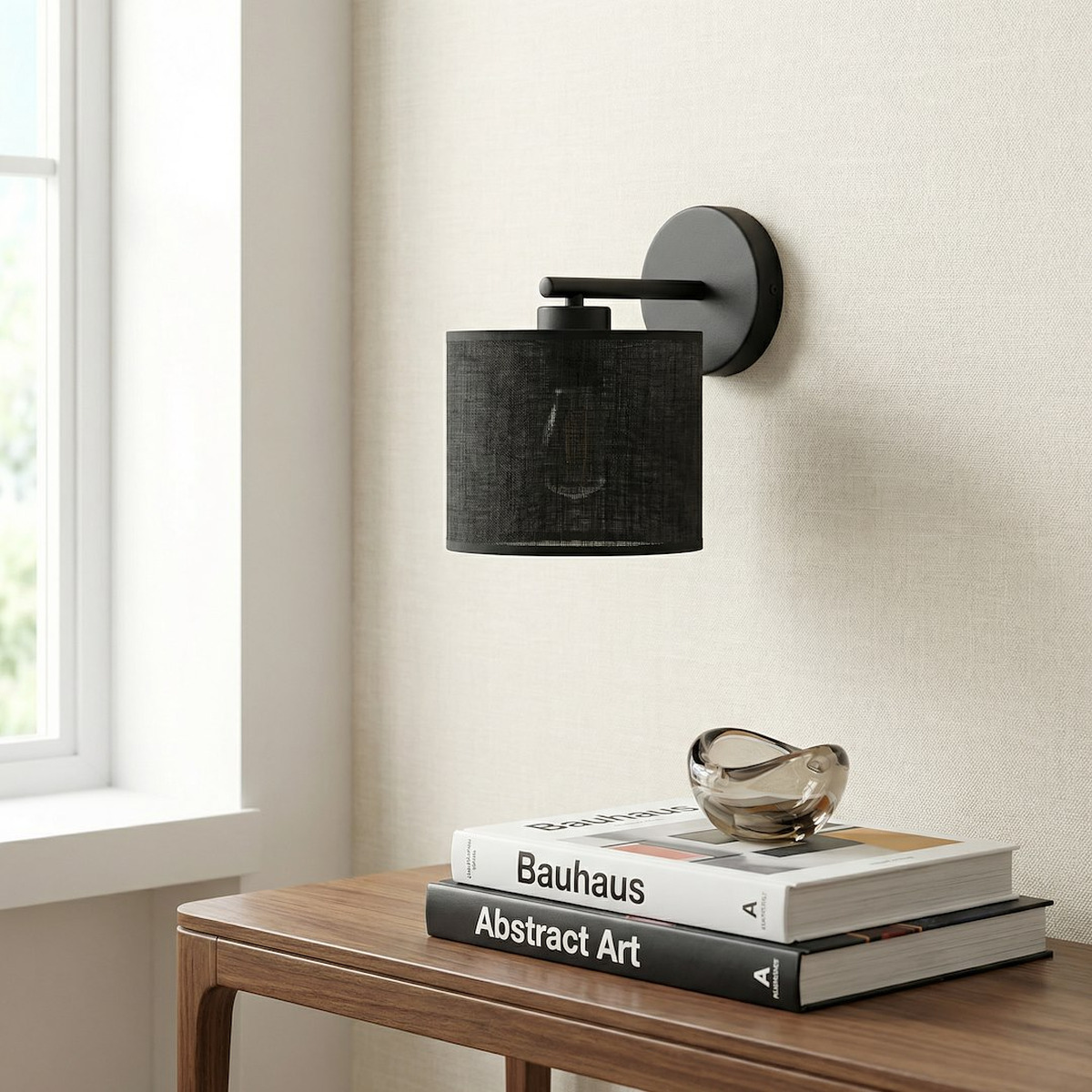 Lampada da parete ECO in acciaio nero opaco e tessuto
