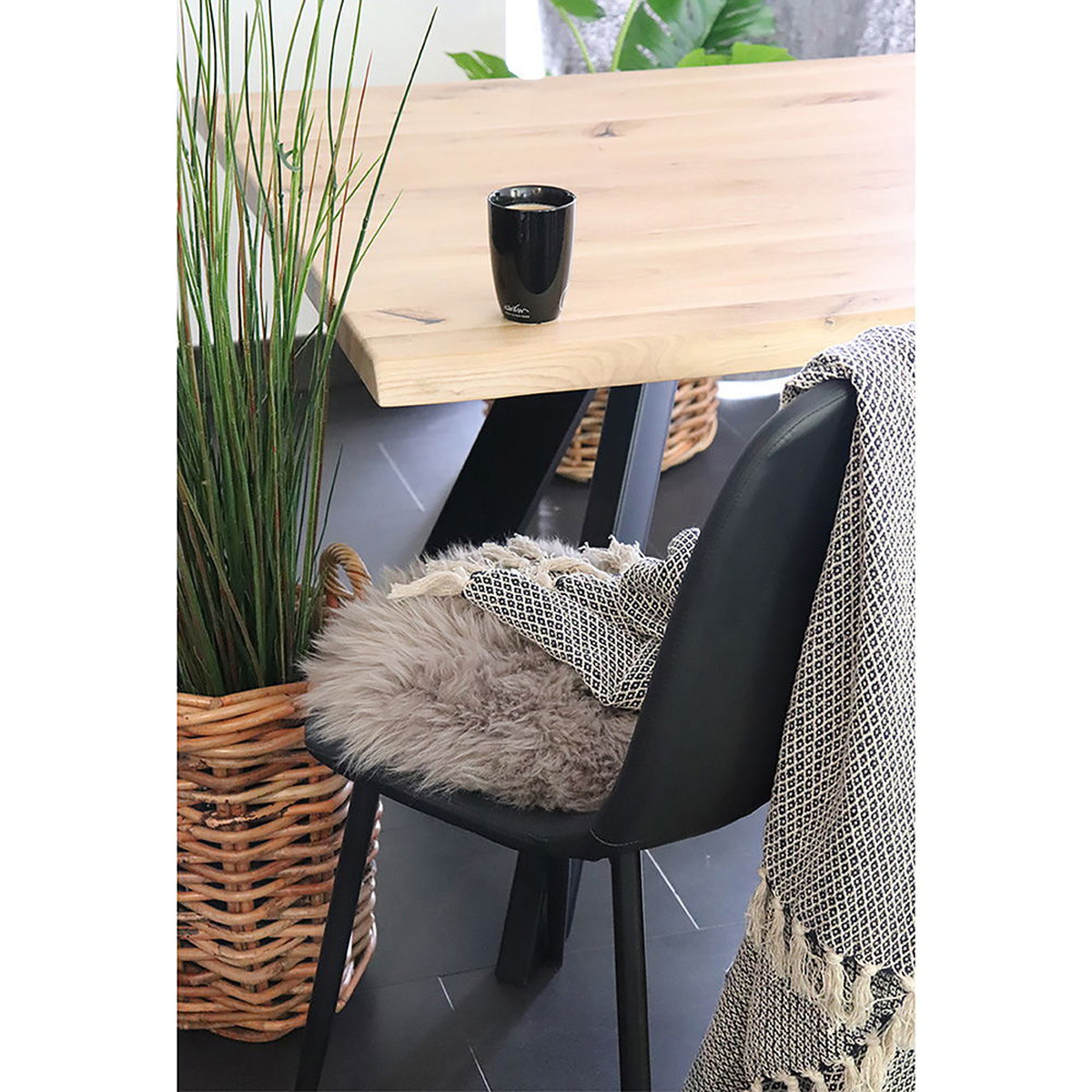 Kendra Home - Pouf Lambskin 1, Marrone, 35x35x5 cm